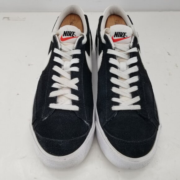 Size 8.5 - Nike Blazer Low 77 Vintage Black White Men's Shoes - Picture 2 of 9
